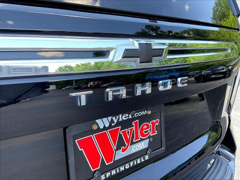 Used 2021 Chevrolet Tahoe LT w/ LT Signature Package AWD/4WD image 24