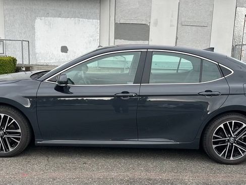 Certified 2025 Toyota Camry XLE FWD image 8