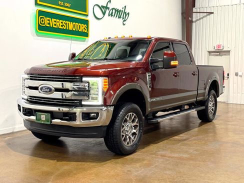 Used 2017 Ford F250 Lariat w/ Lariat Ultimate Package image 3