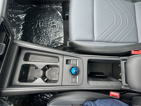 New 2026 Volkswagen Tiguan SE R-Line image 13