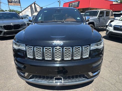 Used 2017 Jeep Grand Cherokee Summit w/ Skid Plate Group AWD/4WD image 2