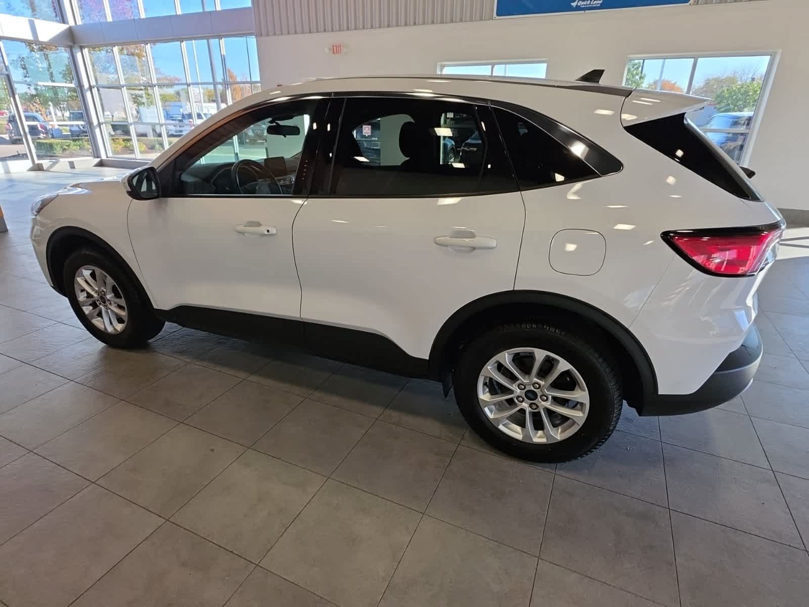 Used 2020 Ford Escape SE AWD/4WD image 11