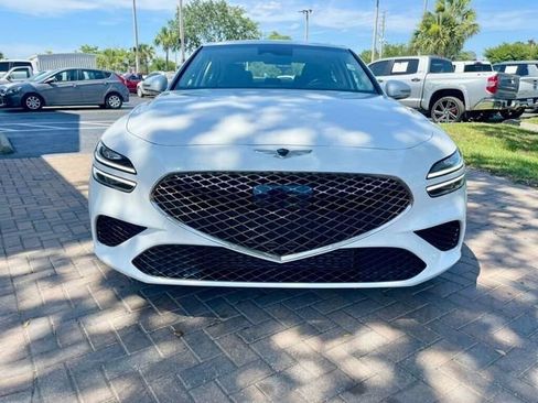 Used 2023 Genesis G70 2.0T image 8