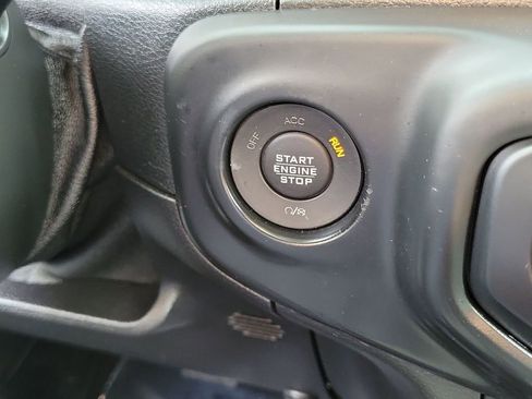 Used 2018 Jeep Wrangler Unlimited Sport S image 16