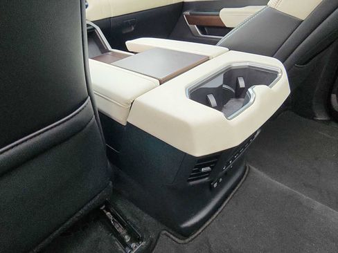 Used 2023 Toyota Sequoia Capstone image 21