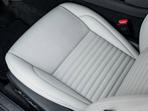 New 2025 Land Rover Discovery Sport S image 15