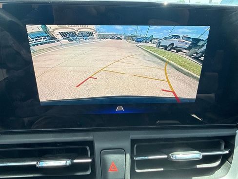Used 2024 Chevrolet TrailBlazer LS w/ LS Convenience Package AWD/4WD image 26