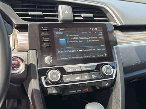 Used 2020 Honda Civic EX-L image 16