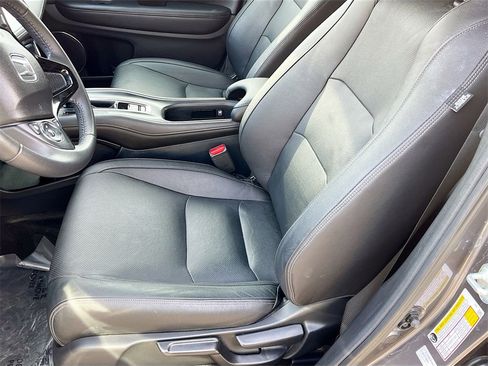 Used 2022 Honda HR-V EX-L image 18
