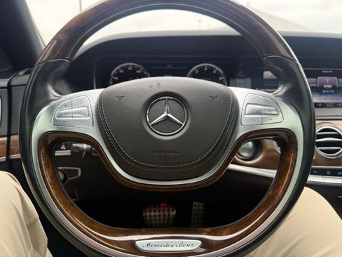 Used 2015 Mercedes-Benz S 550 Sedan image 18