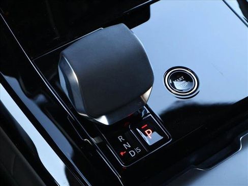 New 2026 Land Rover Range Rover Sport SE AWD/4WD image 15