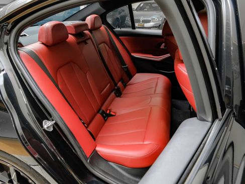 Used 2025 BMW M340i RWD image 39