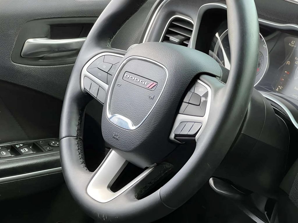 Used 2017 Dodge Charger R/T RWD image 28