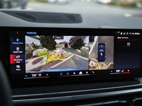 New 2026 BMW X5 M60i w/ Climate Comfort Package image 37