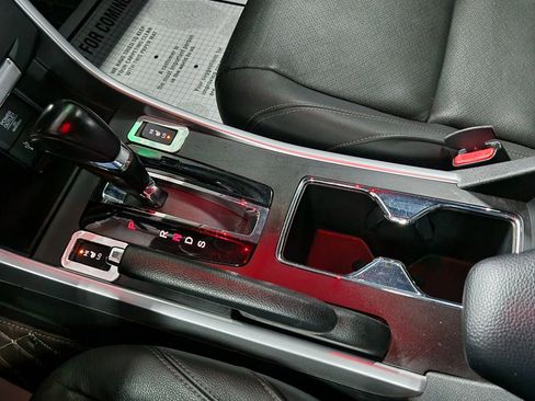 Used 2015 Honda Accord EX-L image 33