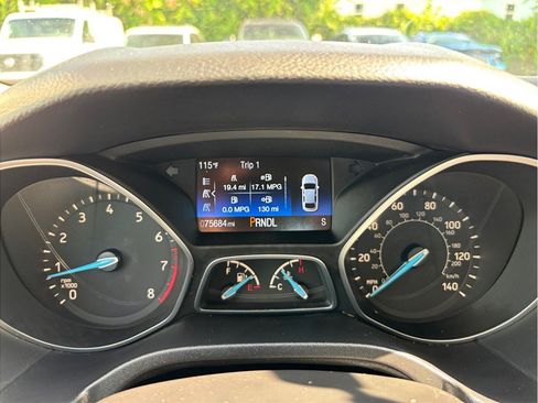 Used 2016 Ford Focus SE FWD image 17