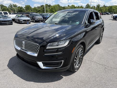 Used 2019 Lincoln Nautilus Reserve AWD/4WD image 8