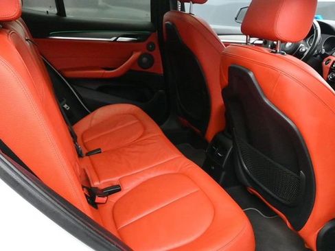 Used 2018 BMW X2 xDrive28i w/ M SportX Package image 9