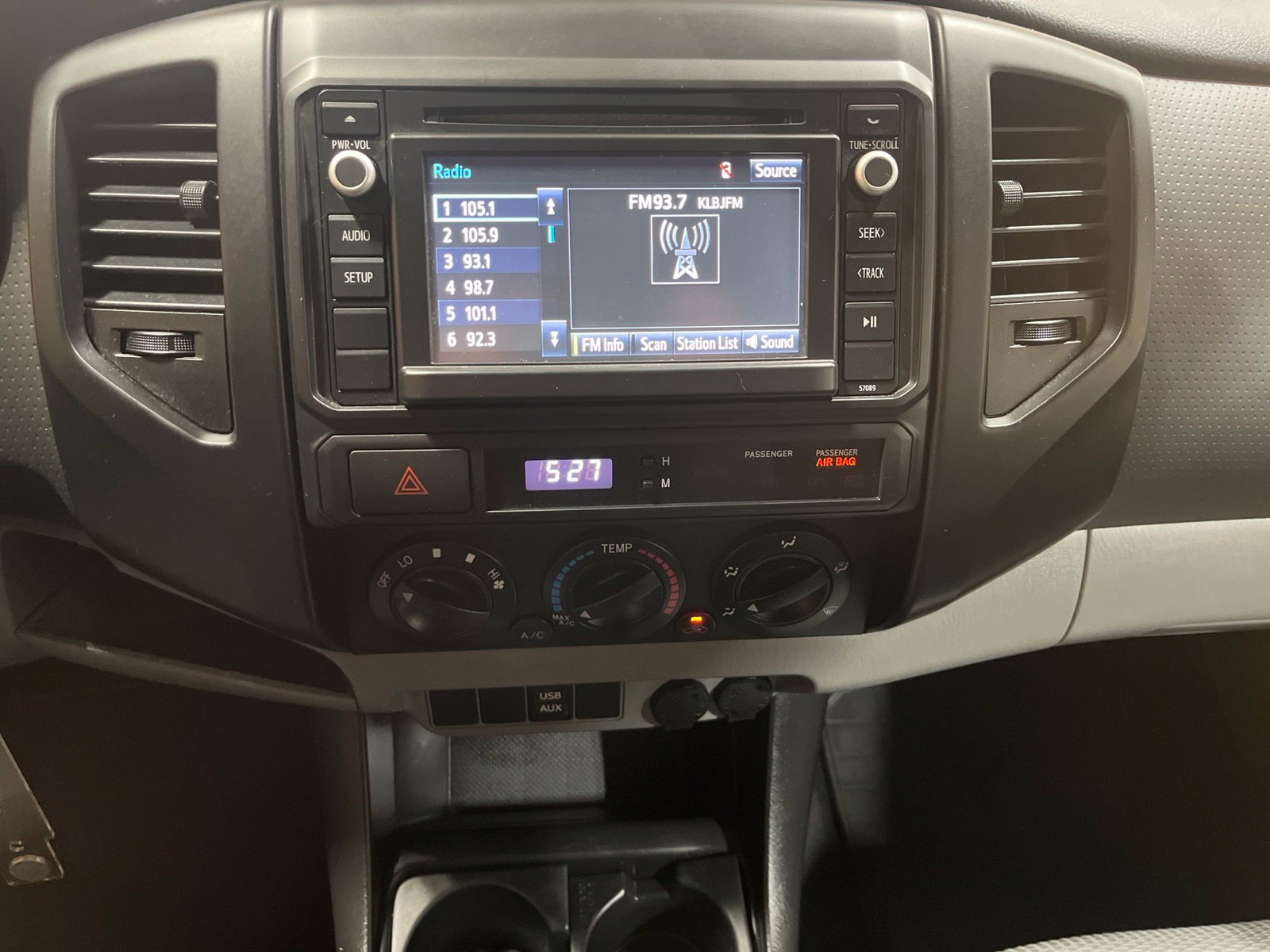 Used 2014 Toyota Tacoma PreRunner RWD image 24
