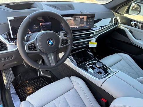 New 2026 BMW X5 xDrive40i AWD/4WD image 16