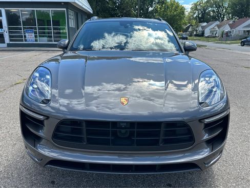 Used 2018 Porsche Macan GTS w/ Premium Package Plus image 23