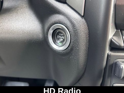 Certified 2020 Chevrolet Silverado 1500 LT w/ All-Star Edition image 26