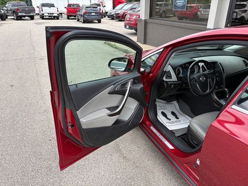 Used 2014 Buick Verano Convenience FWD image 9