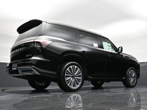 New 2026 INFINITI QX80 Luxe image 33