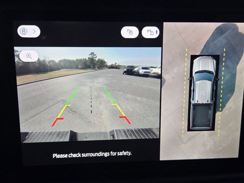 Used 2025 Ford F350 Platinum image 8