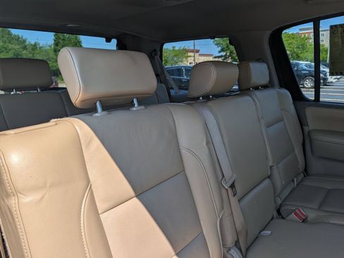 Used 2011 Nissan Armada Platinum AWD/4WD image 23