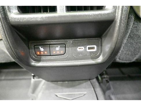 Used 2023 Cadillac XT4 Premium Luxury image 27