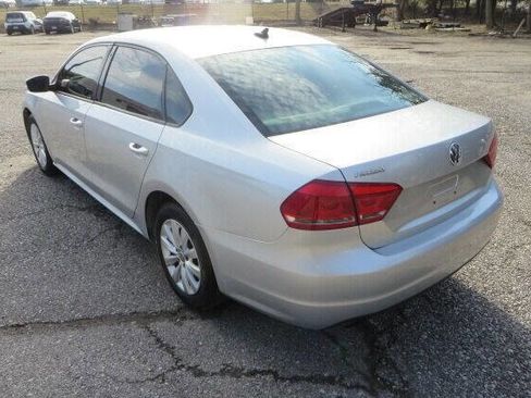 Used 2014 Volkswagen Passat 1.8T Wolfsburg Edition image 27