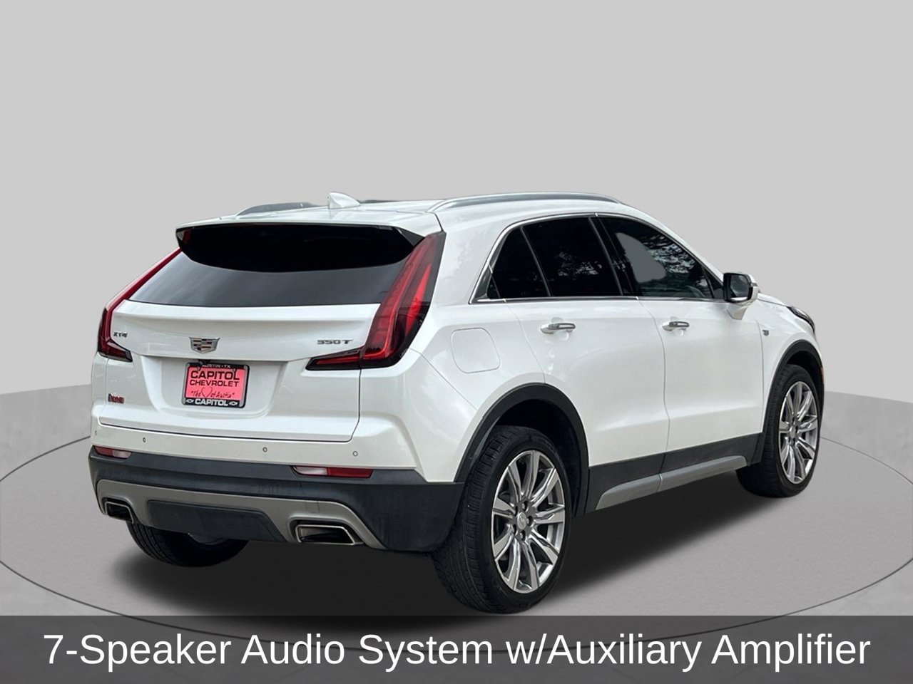 Used 2023 Cadillac XT4 Premium Luxury w/ Technology Package FWD image 5