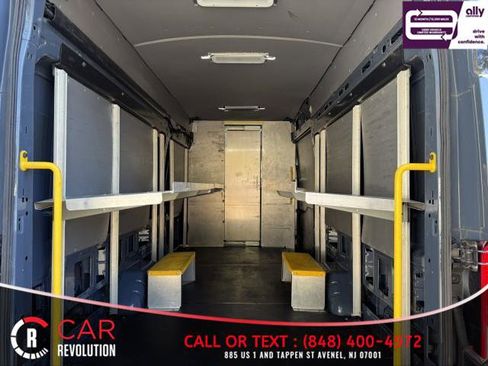 Used 2019 Ford Transit 250 148 High Roof Extended image 7