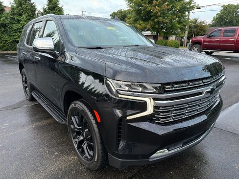 Used 2023 Chevrolet Tahoe Premier AWD/4WD image 7