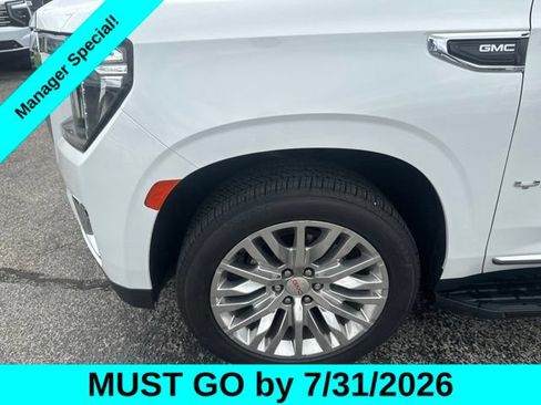 Used 2023 GMC Yukon SLT RWD image 10