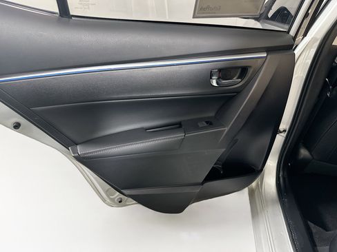 Used 2016 Toyota Corolla S image 24