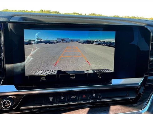 Used 2024 Chevrolet Silverado 2500 LTZ image 30