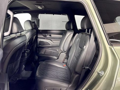 Used 2025 Kia Telluride AWD image 21
