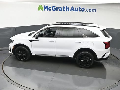 Used 2023 Kia Sorento SX AWD/4WD image 23