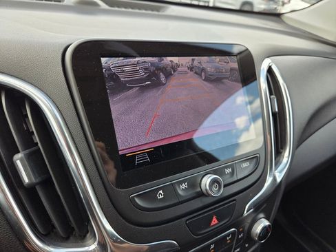 Used 2020 Chevrolet Equinox LT image 33