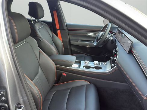 New 2026 Genesis GV70 2.5T Sport Prestige AWD/4WD image 14