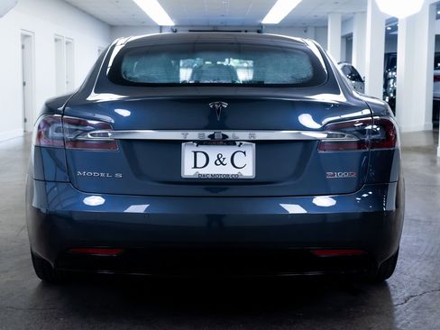 Used 2017 Tesla Model S P100D image 5