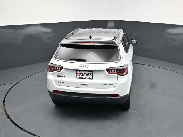 Used 2025 Jeep Compass Limited AWD/4WD image 48