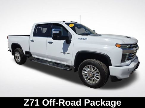 Used 2022 Chevrolet Silverado 3500 High Country w/ Technology Package AWD/4WD image 7