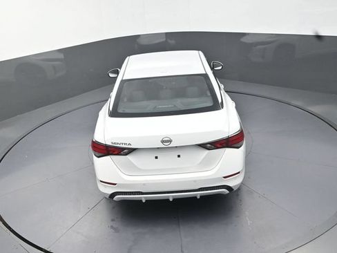 Used 2025 Nissan Sentra SV FWD image 28