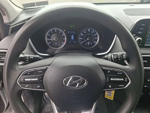 Used 2020 Hyundai Santa Fe SE FWD image 19
