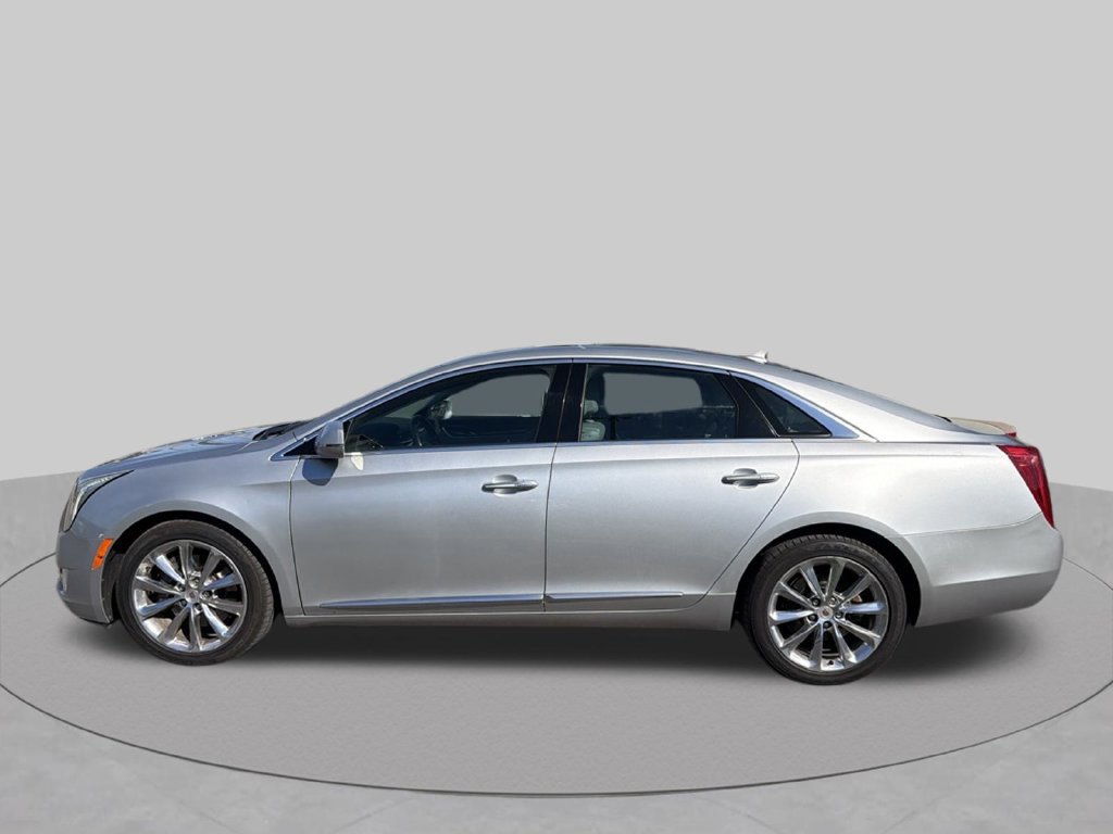 Used 2013 Cadillac XTS Luxury FWD image 9