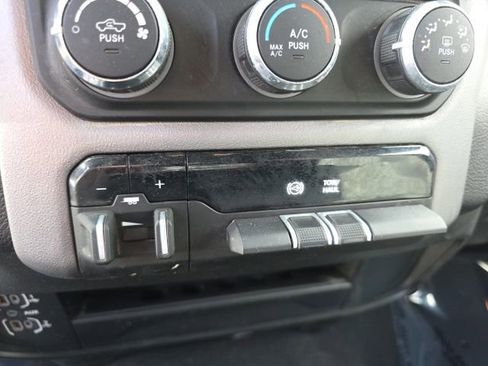 Used 2024 RAM 3500 Big Horn image 7