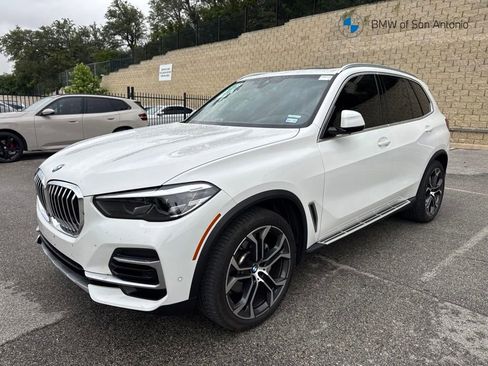 Certified 2023 BMW X5 sDrive40i w/ Luxury Seating Package RWD image 1